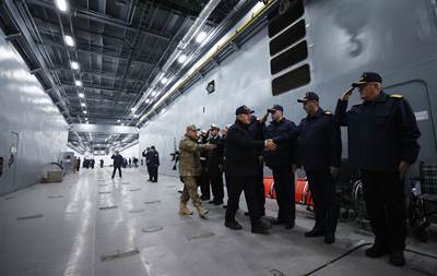 Millî Savunma Bakanı Hulusi Akar, Çadır Kentte Kurulan Mehmetçik Okulunu Ziyaret Etti