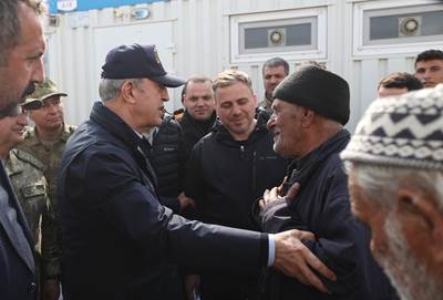Millî Savunma Bakanı Hulusi Akar, İslahiye ve Nurdağı'nda İncelemelerde Bulundu