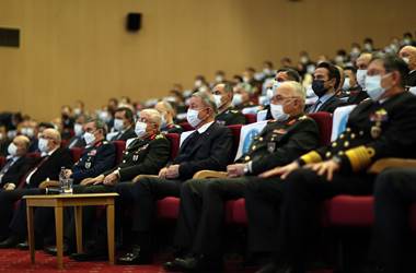Başarılı Personel İçin Madalya ve Ödül Töreni Gerçekleştirildi 