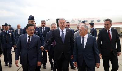 Millî Savunma Bakanı Hulusi Akar, Kayseri’deki 2’nci Ana Bakım Fabrika Müdürlüğünde İnceleme ve Denetlemelerde Bulundu