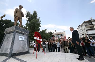 Millî Savunma Bakanı Hulusi Akar, Beraberinde TSK Komuta Kademesi ile Akşehir’deki “Onur Günü” Etkinliklerine Katıldı 