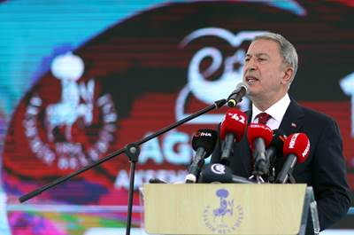 Millî Savunma Bakanı Hulusi Akar, Beraberinde TSK Komuta Kademesi ile Akşehir’deki “Onur Günü” Etkinliklerine Katıldı 