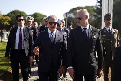 Millî Savunma Bakanı Hulusi Akar ve Macaristan Savunma Bakanı Kristof Szalay-Bobrovniczky, Macaristan Gelibolu Anıtı'nın Açılışını Gerçekleştirdi