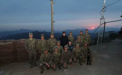  Millî Savunma Bakanı Hulusi Akar ve Komutanlar, Zap’a 10 Km Mesafedeki Taktik Komuta Yeri’nden Pençe-Kilit Operasyonu’nu Takip Etti