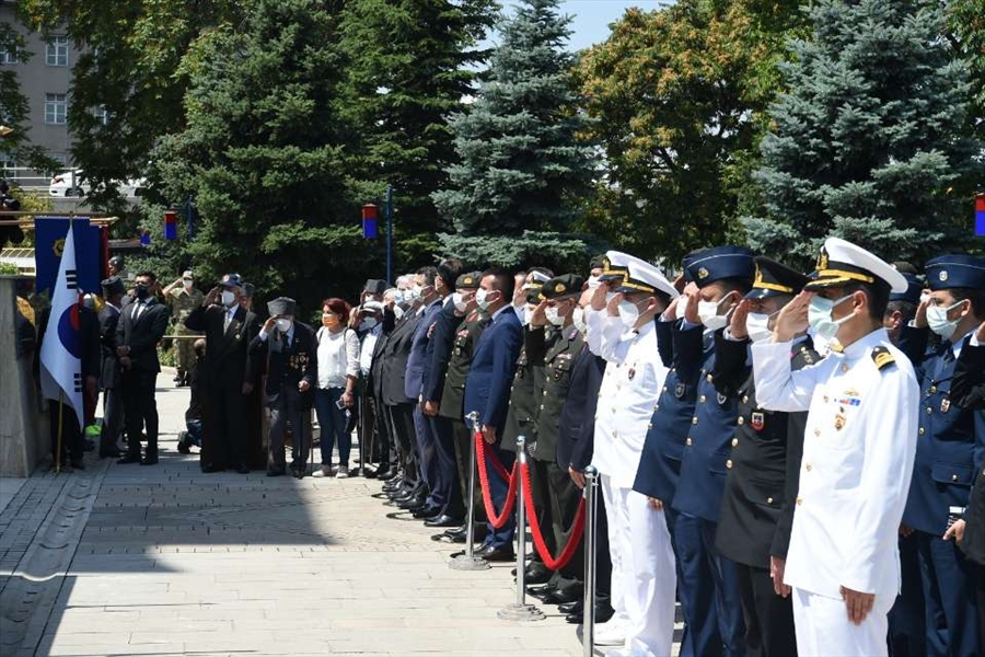 Kore Savaşı’nın 71’inci Yıl Dönümünde Ankara’daki Kore Parkı’nda Anma Töreni Düzenlendi