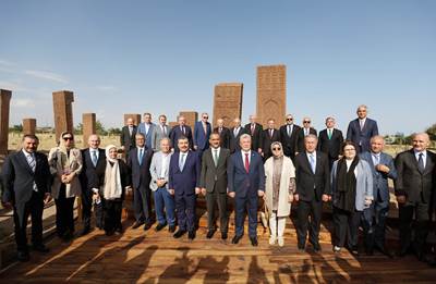 Cumhurbaşkanımız Sn. Erdoğan’ın Teşrifleriyle Ahlat’ta Gerçekleşen Malazgirt Zaferi Törenlerine Millî Savunma Bakanı Hulusi Akar 
Beraberinde TSK Komuta Kademesi ile Katıldı