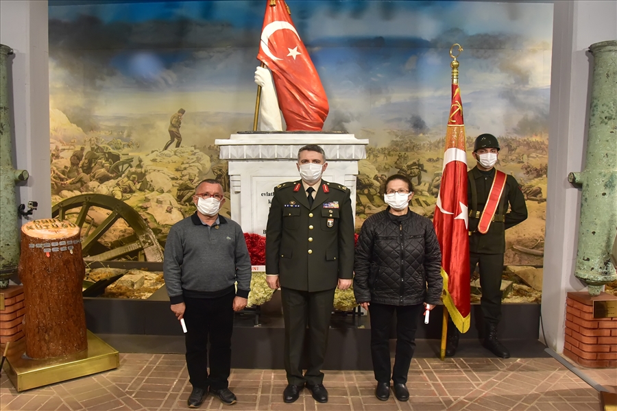 Türkiye Şehitlerini Anıyor Etkinliği Kapsamında Kurtuluş Savaşı şehidi Yedek Subay Ethem ve Birinci Dünya Savaşı şehidi Milis Yüzbaşı Esat Efendi Anıldı