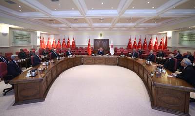 Millî Savunma Bakanı Hulusi Akar, TEMAD Başkanı Hamza Dürgen ve Beraberindeki Dernek Yönetimini Kabul Etti