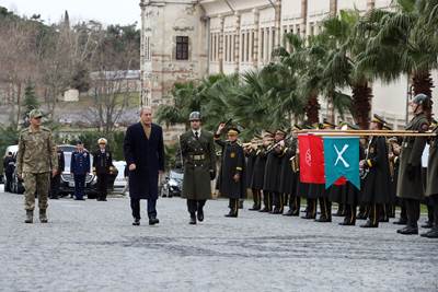 Millî Savunma Bakanı Hulusi Akar, 1’inci Ordu Komutanlığında İnceleme ve Denetlemelerde Bulundu