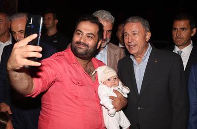 Millî Savunma Bakanı Hulusi Akar, İstanbul’da Şehit Ailelerimiz ve Gazilerimizin Katılımıyla Gerçekleşen Geceye İştirak Etti