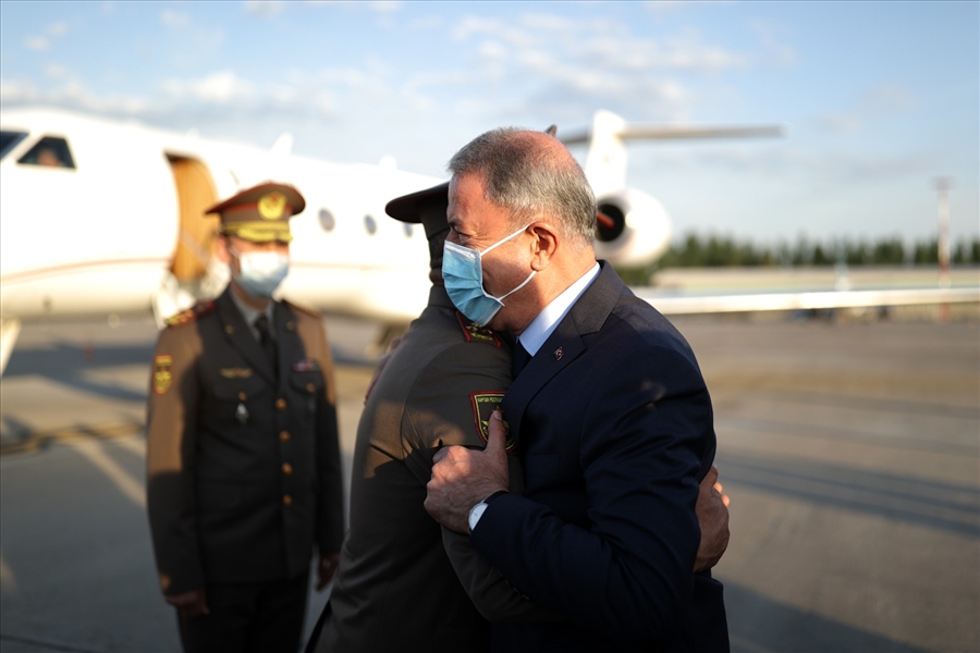 Millî Savunma Bakanı Hulusi Akar Kırgızistan’da