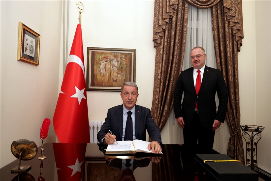 Millî Savunma Bakanı Hulusi Akar Kırgızistan’da