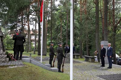 Letonya’daki Şehitliğe 17 Yıl Aradan Sonra İlk Ziyaret