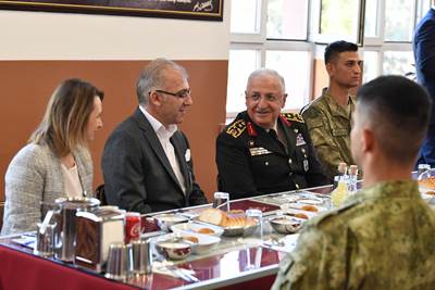 Millî Savunma Bakanı Hulusi Akar ve Beraberindeki TSK Komuta Kademesi Gaziler Günü Dolayısıyla Düzenlenen Törene Katıldı