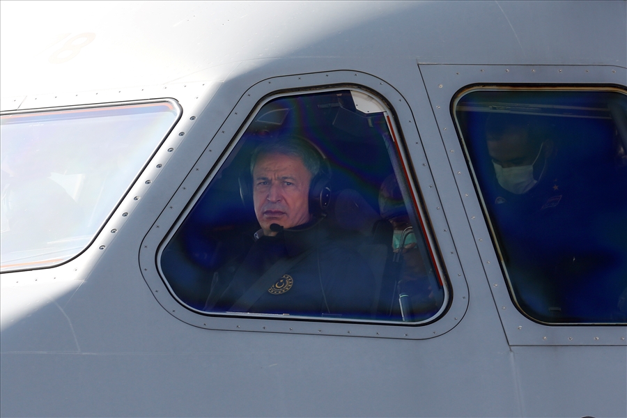 Bakan Hulusi Akar, Koca Yusuf’un Kokpitinde