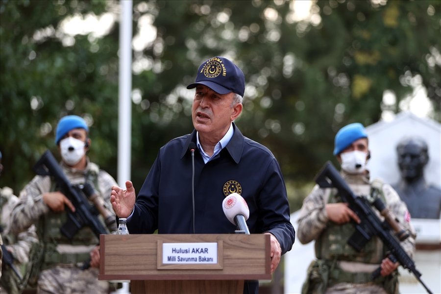 Millî Savunma Bakanı Hulusi Akar Beraberinde TSK Komuta Kademesi ile Yunanistan Sınırına Gitti