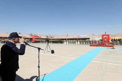 Millî Savunma Bakanı Hulusi Akar, Şırnak’taki 8’inci Hudut Alay Komutanlığına Sancak Verdi