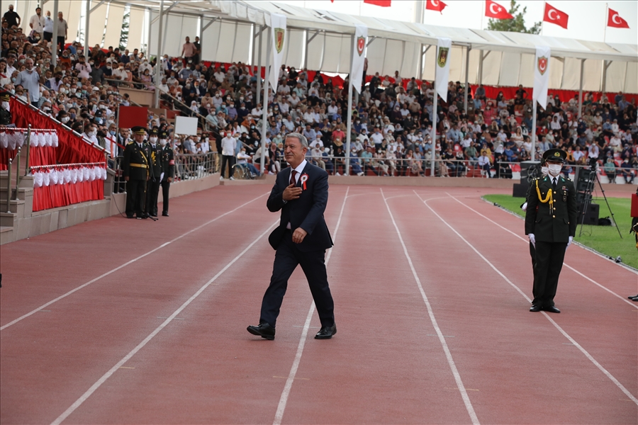 Cumhurbaşkanımız Sn. Erdoğan: “FETÖ İhanet Çetesi ile İrtibatı Olan Yaklaşık 21 Bin TSK Mensubunun Ordumuzla İlişiğini Kestik.”
