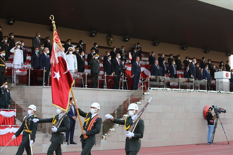 Cumhurbaşkanımız Sn. Erdoğan: “FETÖ İhanet Çetesi ile İrtibatı Olan Yaklaşık 21 Bin TSK Mensubunun Ordumuzla İlişiğini Kestik.”