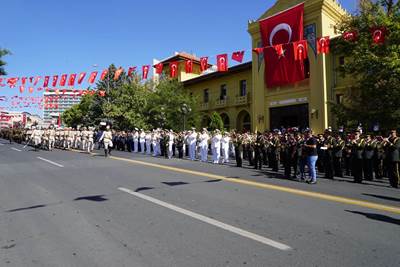 30 Ağustos Zafer Bayramı Dolayısıyla Ankara’da Yürüyüş Gerçekleştirildi