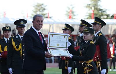Cumhurbaşkanı Erdoğan, MSÜ Kara Harp Okulu Diploma Alma ve Sancak Devir Teslim Töreni'nde Konuştu