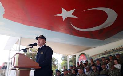 Zorlu Eğitimi Tamamlayan Komandolar Yemin Etti
