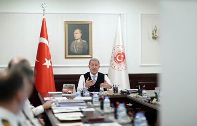 Millî Savunma Bakanı Hulusi Akar Başkanlığında Video Telekonferans Toplantısı Yapıldı