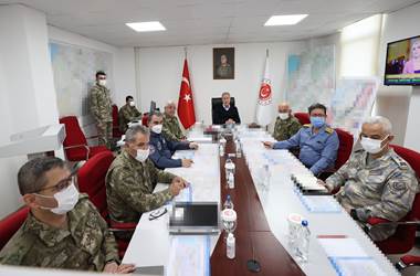 Millî Savunma Bakanı Hulusi Akar Hatay’da Konuştu: “Bizim Toprağımızda Gözü Olanların Gözlerinin Ne Hâle Geldiğini Tarihi Okuyanlar Görür.”