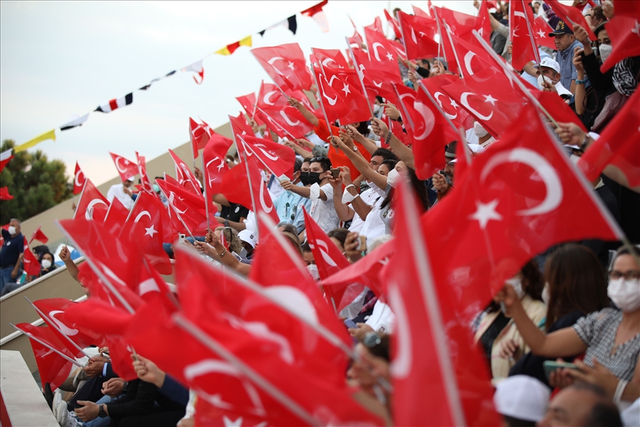 Cumhurbaşkanımız Sn. Erdoğan Teğmenlere Seslendi: “Türk Silahlı Kuvvetlerimiz Artık Daha Güçlüdür, Daha Kabiliyetlidir, Daha Öz Güvenlidir.”