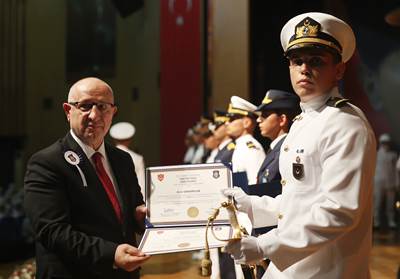 Cumhurbaşkanımız Sayın Erdoğan, Deniz ve Hava Harp Okulu Diploma Alma ve Sancak Devir Teslim Töreni'nde Konuştu