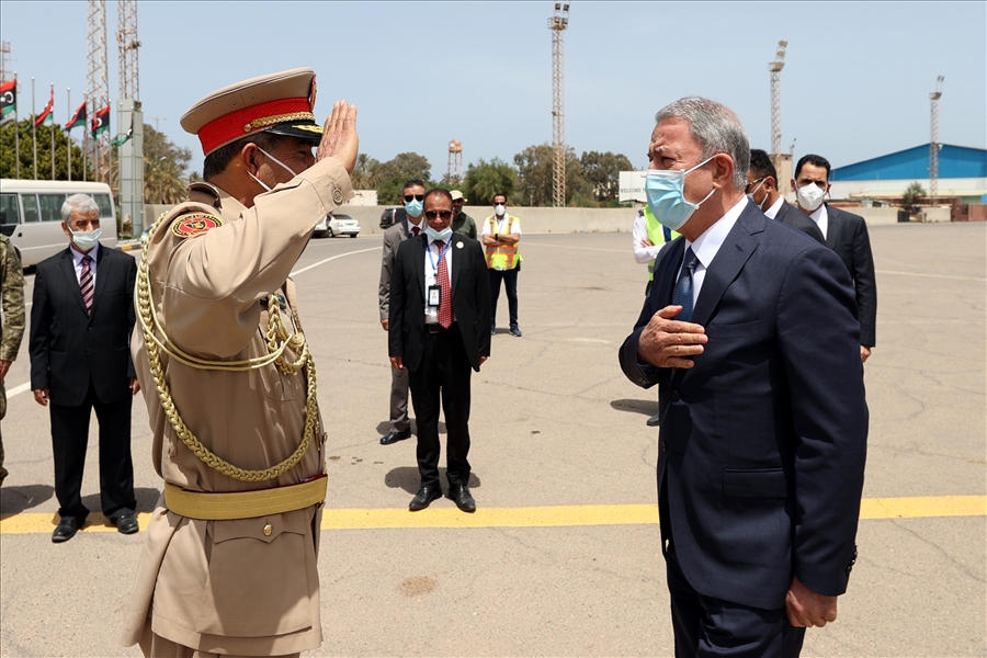 Millî Savunma Bakanı Hulusi Akar Libya'da