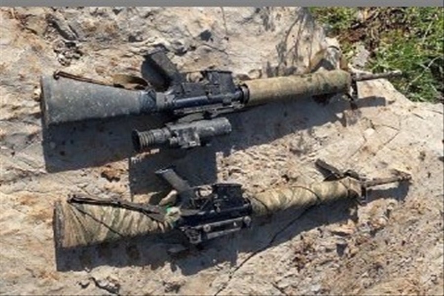 Bir Mağarada Etkisiz Hâle Getirilen 7 PKK’lı Teröristin Yanında Bulunan Silah ve Mühimmatın Görüntüleri