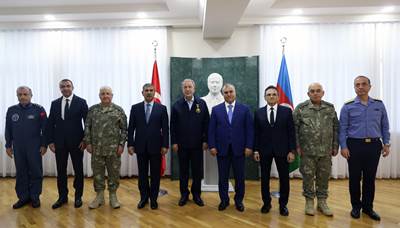 Millî Savunma Bakanı Hulusi Akar’a Azerbaycan’da Madalya Tevcih Edildi