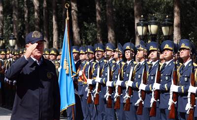 Milli Savunma Bakanı Hulusi Akar, Beraberindeki TSK Komuta Kademesi ile Azerbaycan’da