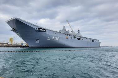Deniz Kuvvetlerimizin En Büyük Gemisi Olacak LHD ANADOLU’ya Törenle Türk Bayrağı Çekildi 