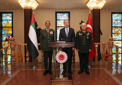 Millî Savunma Bakanı Hulusi Akar, Birleşik Arap Emirlikleri Genelkurmay Başkanı Korg. Al-Rumaithi’yi Kabul Etti
