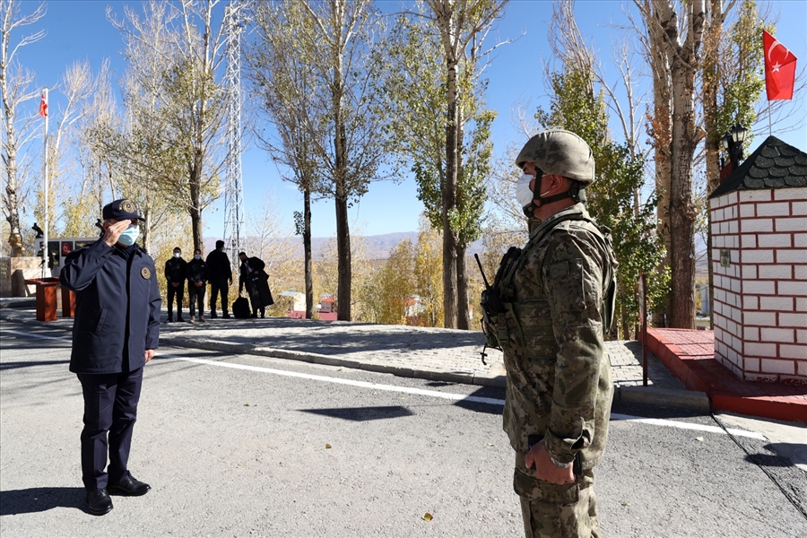 Millî Savunma Bakanı Hulusi Akar, Sancak Tevdi Töreni’nde Konuştu