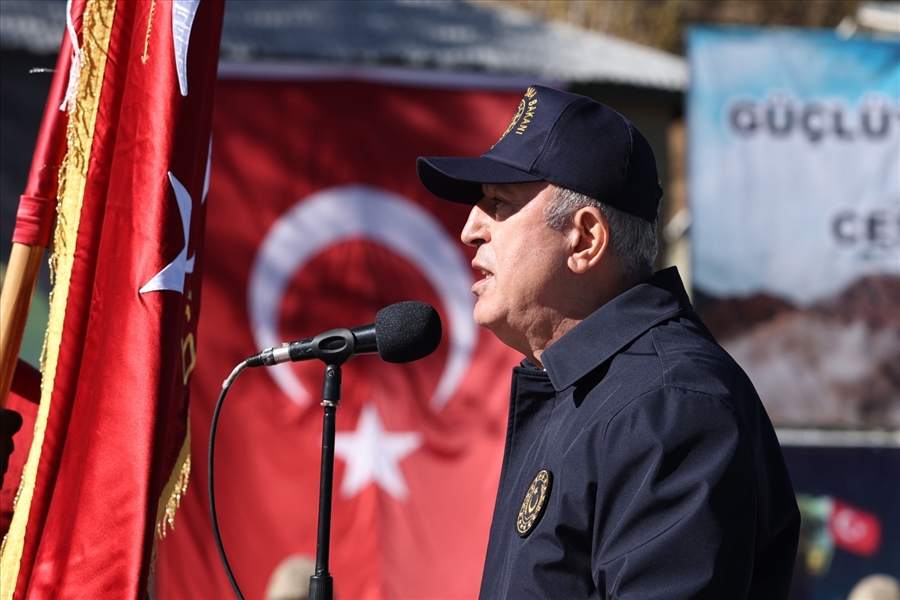 Millî Savunma Bakanı Hulusi Akar, Sancak Tevdi Töreni’nde Konuştu