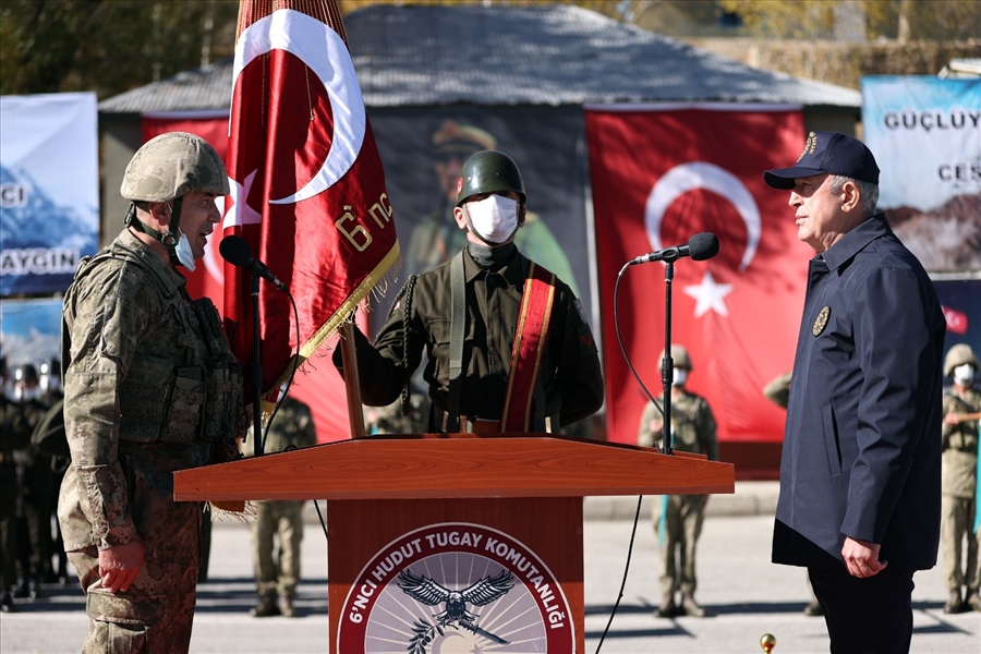 Millî Savunma Bakanı Hulusi Akar, Sancak Tevdi Töreni’nde Konuştu
