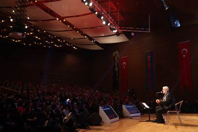 Millî Savunma Bakanı Hulusi Akar ve Azerbaycan Cumhurbaşkanı Yardımcısı Hikmet Haciyev, Azerbaycan Zafer Günü Dolayısıyla Düzenlenen Resepsiyona Katıldı