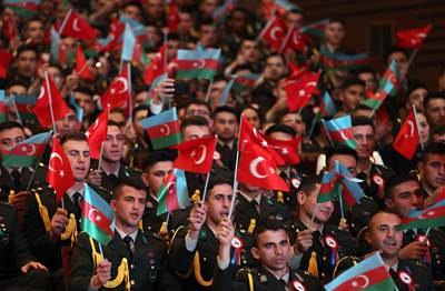 Millî Savunma Bakanı Hulusi Akar ve Azerbaycan Cumhurbaşkanı Yardımcısı Hikmet Haciyev, Azerbaycan Zafer Günü Dolayısıyla Düzenlenen Resepsiyona Katıldı