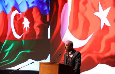 Millî Savunma Bakanı Hulusi Akar ve Azerbaycan Cumhurbaşkanı Yardımcısı Hikmet Haciyev, Azerbaycan Zafer Günü Dolayısıyla Düzenlenen Resepsiyona Katıldı