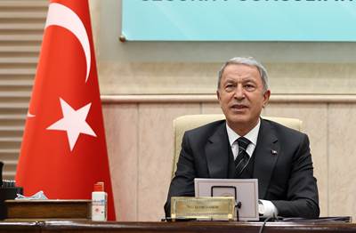 Millî Savunma Bakanı Hulusi Akar’ın da Yer Aldığı 6 Ülkenin Savunma Bakanı, Video Telekonferans Toplantısı Yaptı 