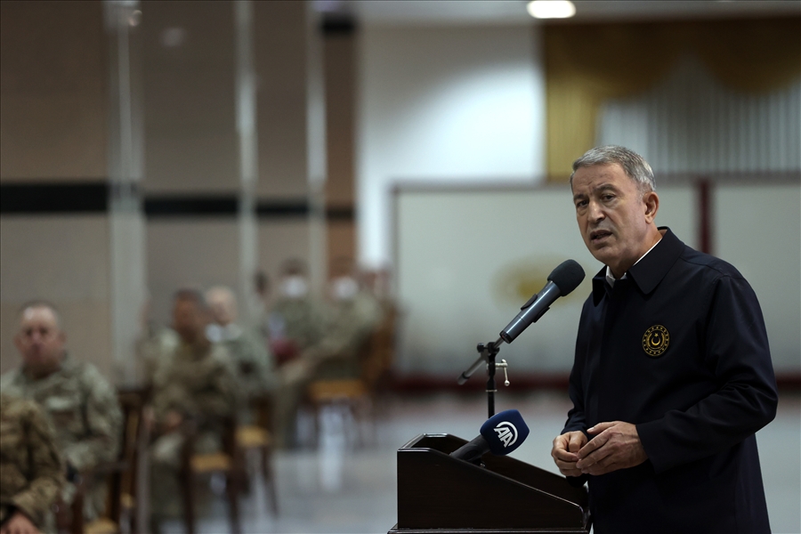 Millî Savunma Bakanı Hulusi Akar, Bordo Berelilerle İftar Yaptı