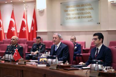 Millî Savunma Bakanı Hulusi Akar, Kongo Demokratik Cumhuriyeti Millî Savunma ve Eski Savaşçılar Bakanı Gilbert Kabanda Kurhenga ile Görüştü