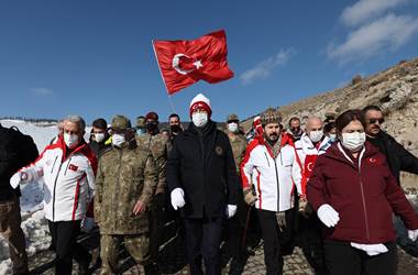 Millî Savunma Bakanı Hulusi Akar, Sarıkamış Harekâtı'nın 107’nci Yılı Anma Etkinliklerine Katıldı