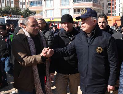 Millî Savunma Bakanı Hulusi Akar ile Sağlık Bakanı Fahrettin Koca Hatay Kırıkhan’da İncelemelerde Bulundu