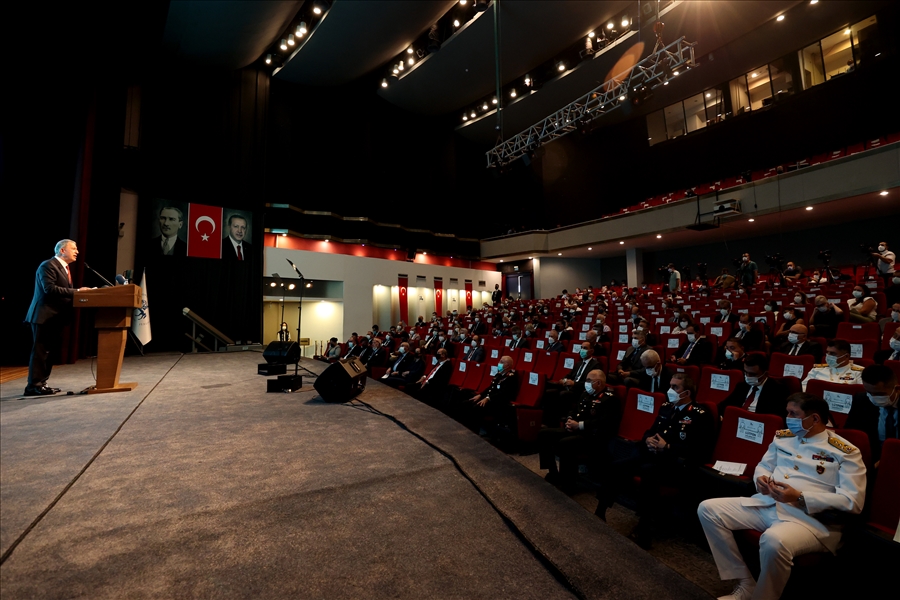 Millî Savunma Bakanı Hulusi Akar, “Adalar Denizi ve Yunanistan ile Komşuluk İlişkileri Sorunları Sempozyumu”nda Konuştu  