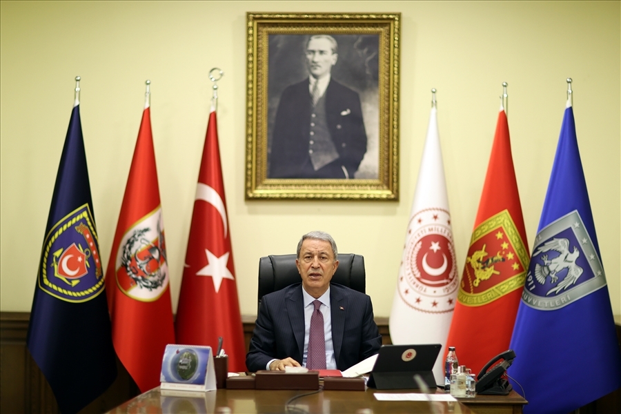 Minister of National Defense Hulusi Akar Held a Meeting with the Turkish Delegation of the Special Monitoring Mission to Ukraine Under OSCE